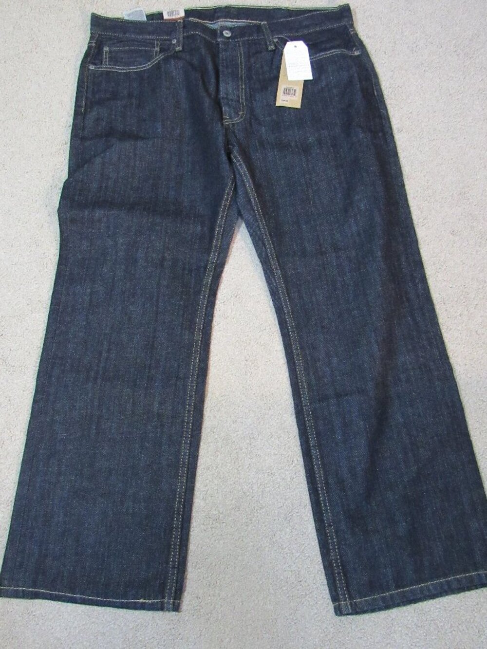 NWT Levi's 559 Relaxed Straight Fit Men's Jeans Size 38x30 Blue Denim